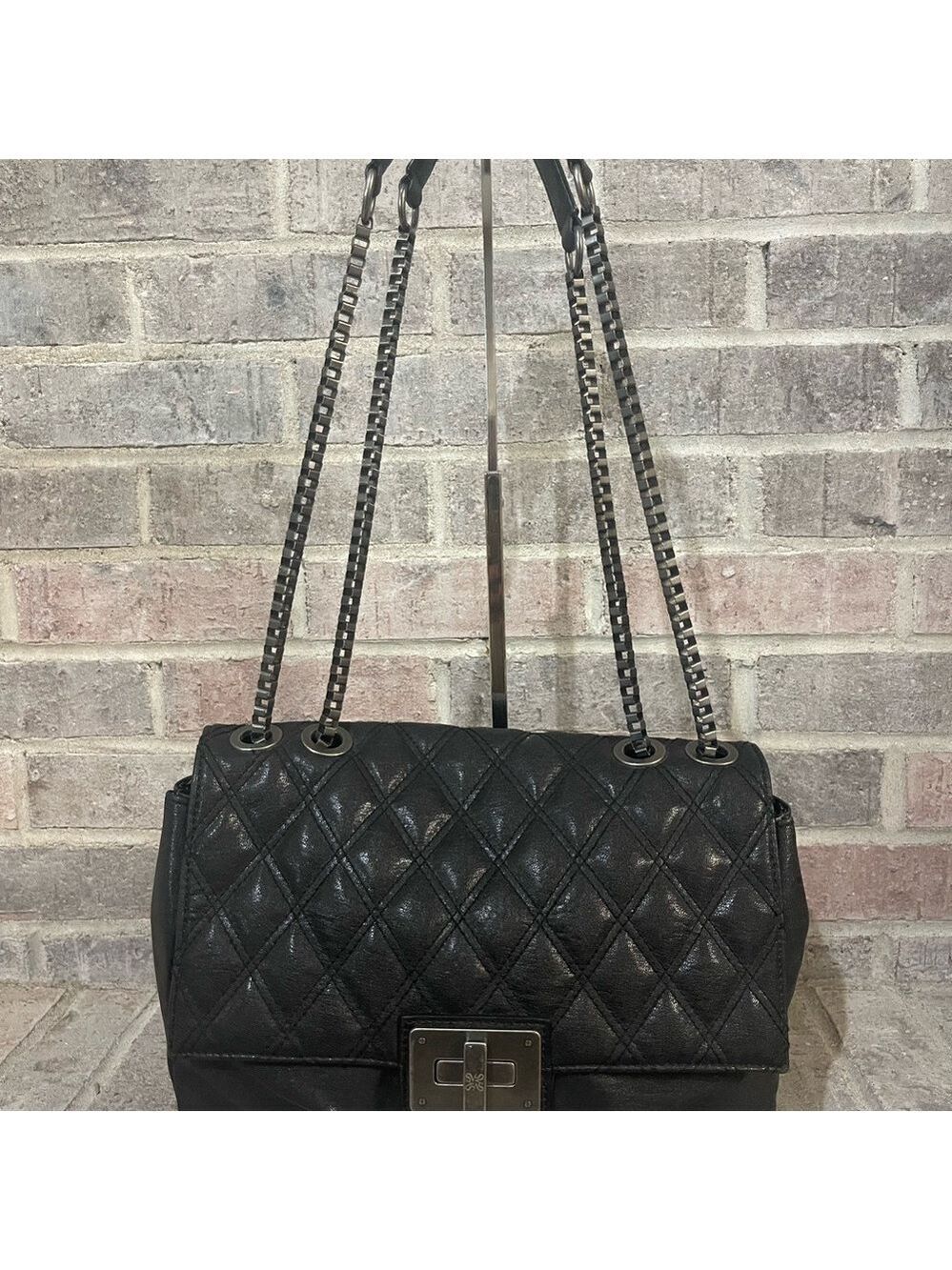 Simply Vera Vera Wang Elegant Black Diamond Pattern Shoulder Bag